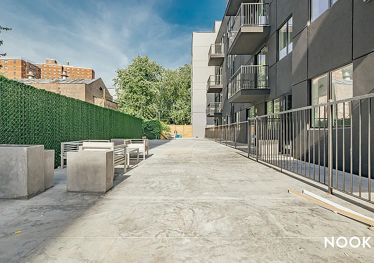 123 Clifton Pl #4A — Photo 25