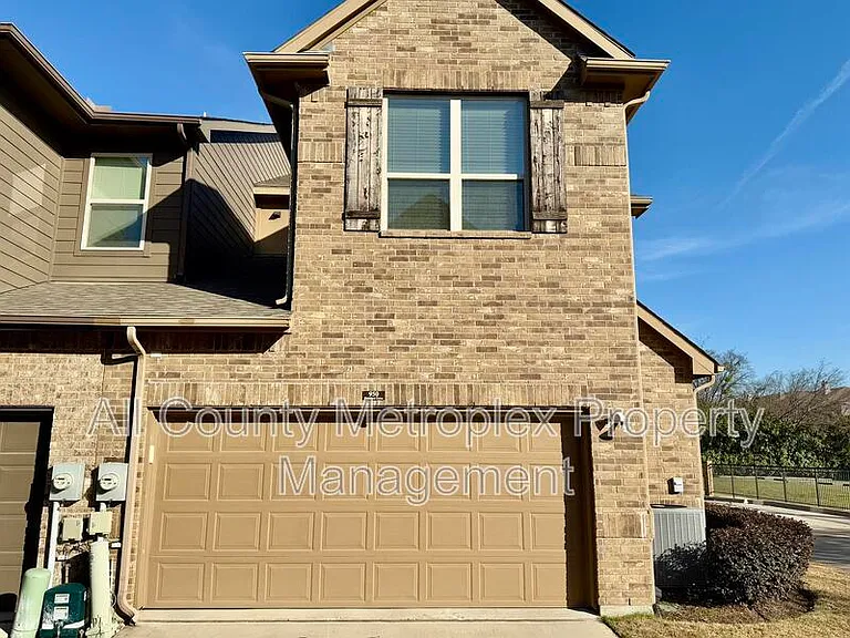 950 Dartford Dr — Photo 10