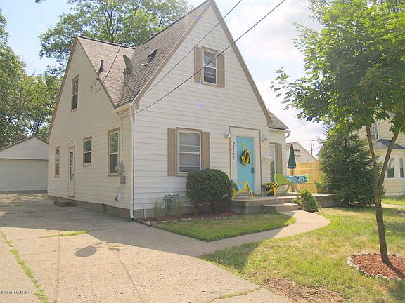 2nd image of 2752 Brooklyn Ave SE