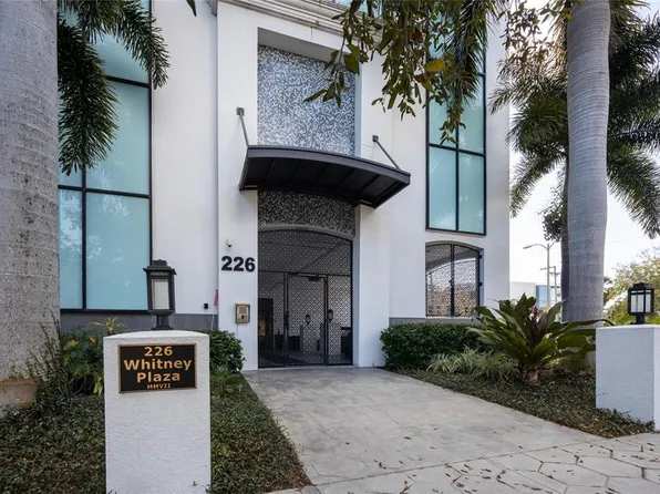 226 5th Ave N APT 601, Saint Petersburg, FL 33701