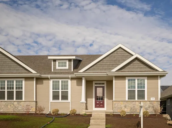 709 Cozy Farm Road, Waunakee, WI 53597