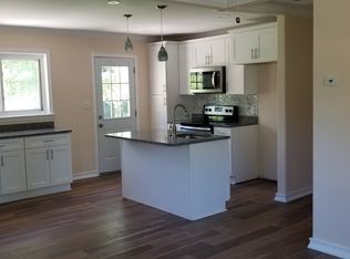 4226 Colebrook Rd, Charlotte, NC 28215