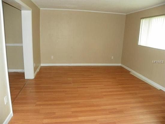 4th image of 1461 Canterbury Dr