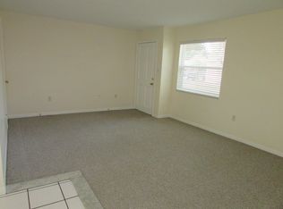 3067 Park Ln APT 2, Dunedin, FL 34698