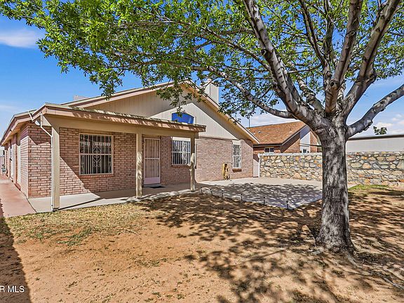 3rd image of 3320 Tierra Nevada Dr