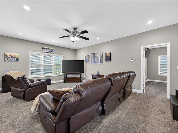 5th image of 5935 Sandpit Rd