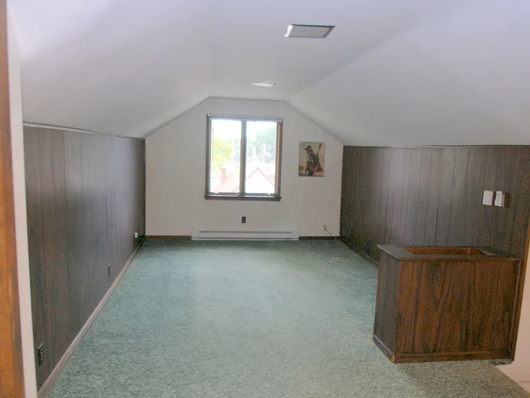 312 E Washington St #C — Photo 4