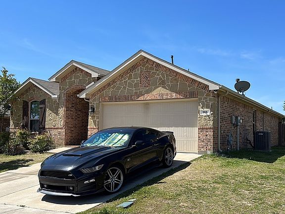 2nd image of 366 Coral Vine Ln