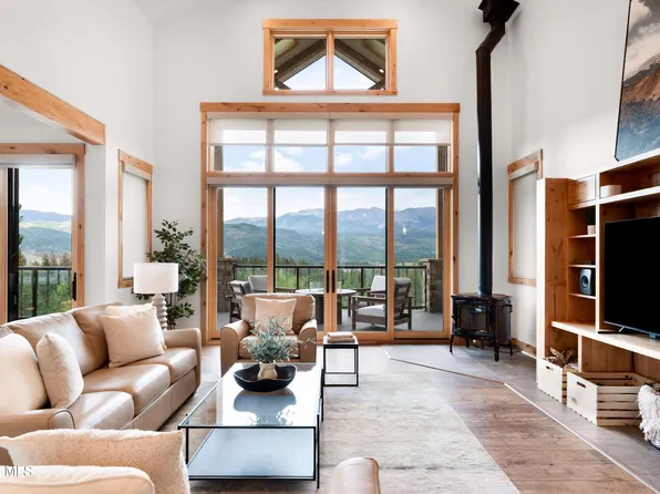 1132 GCR 8304, Tabernash, CO 80478