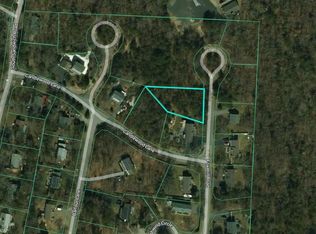 68 Fox Hill Rd, Mashpee, MA 02649