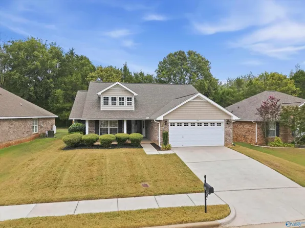 137 Artesian Ln, Madison, AL 35758