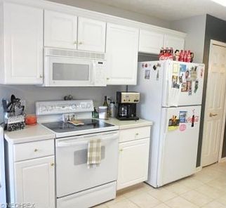 4th image of 7238 Lilac Ct #8B