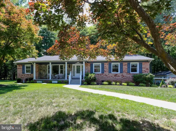 6975 Ellenwood Ct, La Plata, MD 20646