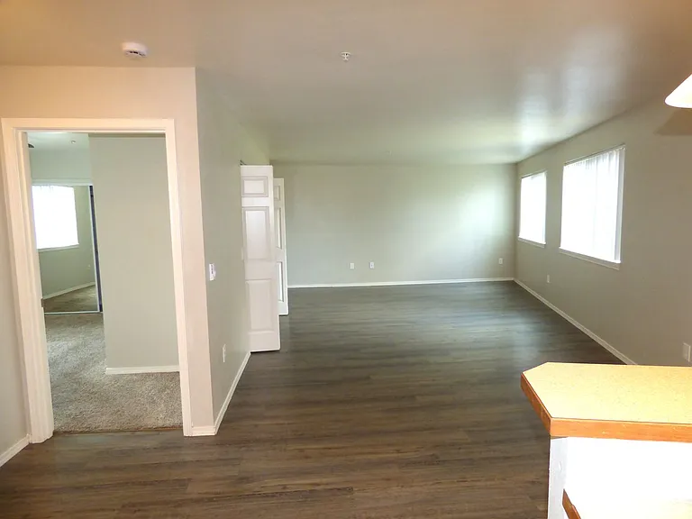 1150 12th St NE — Photo 23