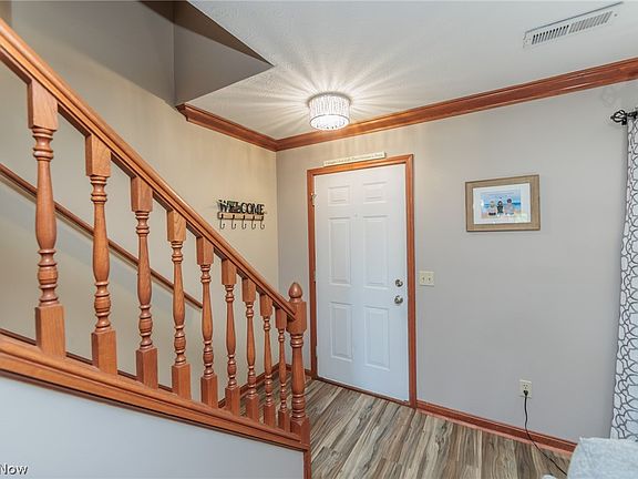 4th image of 50 High Point Dr Unit 70
