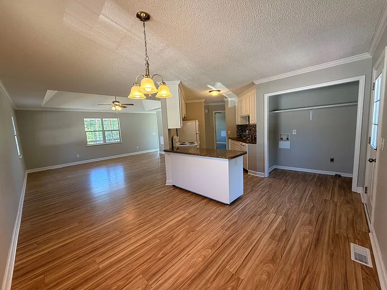 2020 Ball Park Rd — Photo 12