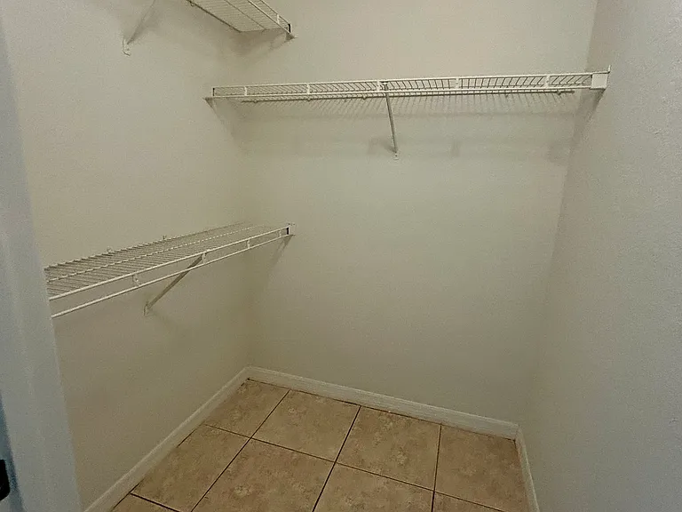 1620 Columbia Arms Cir #163 — Photo 8