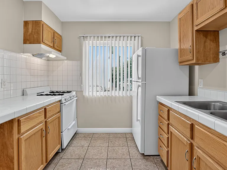 5332 Denny Ave #2 — Photo 9