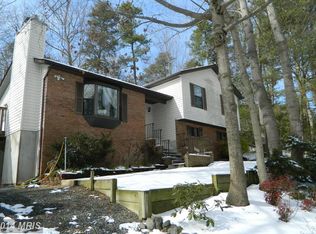 957 San Joaquin Ln, Lusby, MD 20657