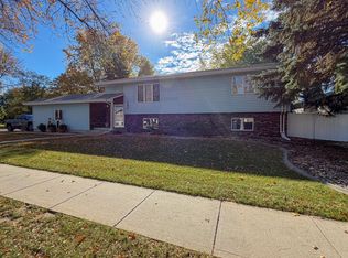280 20th St SE, Huron, SD 57350