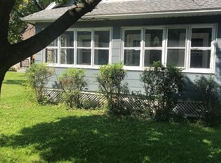 2846 Lyell Rd, Rochester, NY 14606