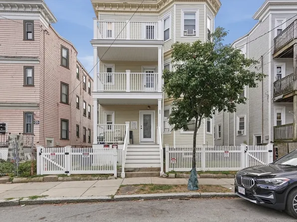33 King St #3, Dorchester, MA 02122
