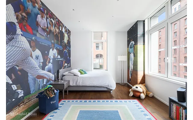 Sold by Douglas Elliman | media 17