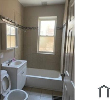 2nd image of 4309 W Shakespeare Ave #1
