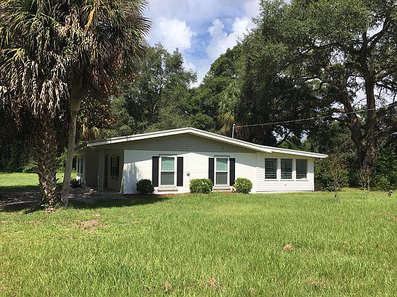 side view from front yard