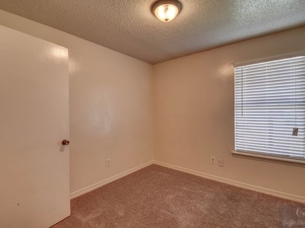 9404-9406-9408 Ferrara Dr #9406D