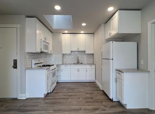 2001 Middleton St, Philadelphia, PA 19138