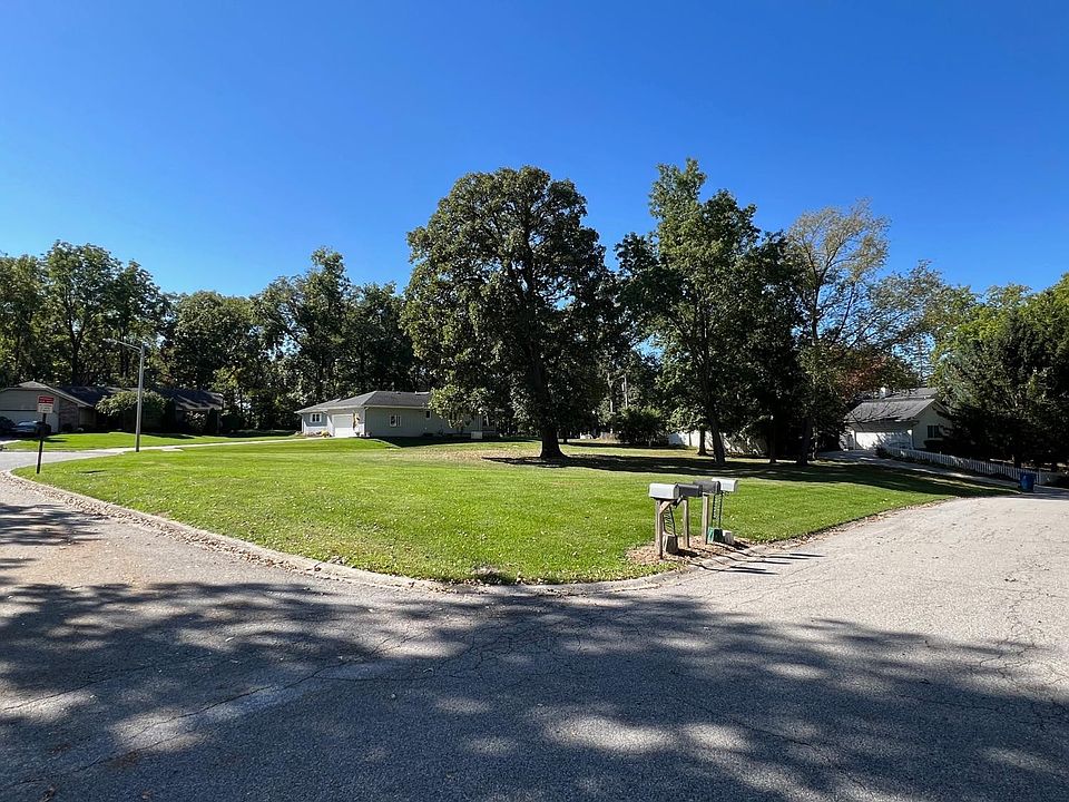 1st image of 1257 Crestwood Dr