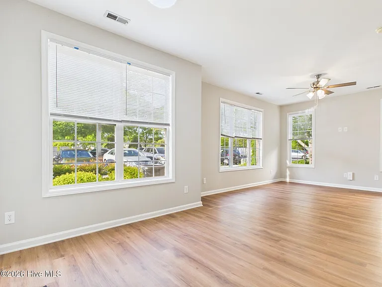 2111 Kudrow Ln — Photo 19