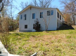 401 Holly Way, Colonial Beach, VA 22443
