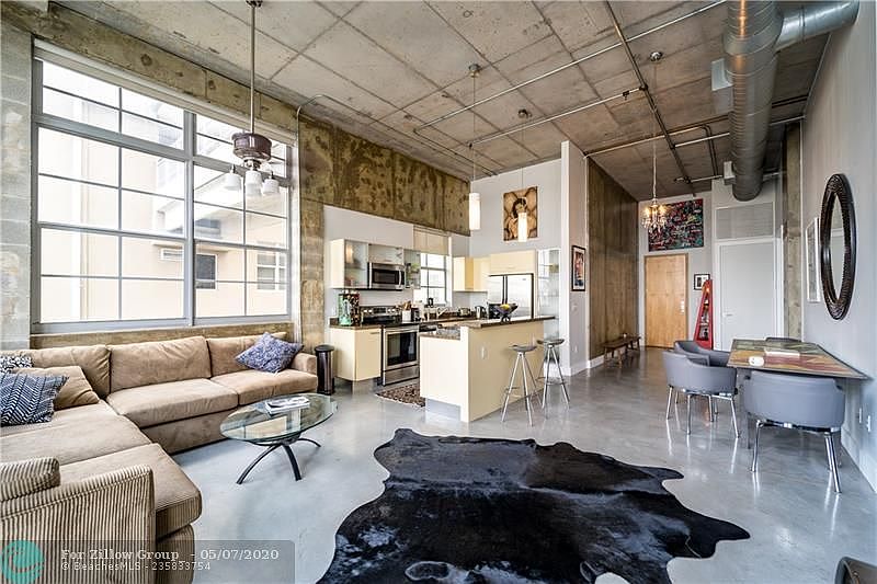 1st image of 444 NW 1st Ave APT 405