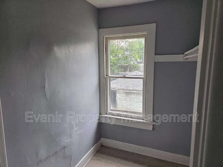 626 Pritz Ave — Photo 6