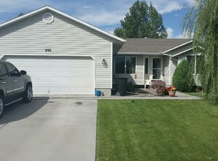 206 Huckleberry Cir, Rexburg, ID 83440