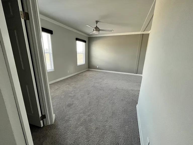 2941 Chamber Pkwy — Photo 9