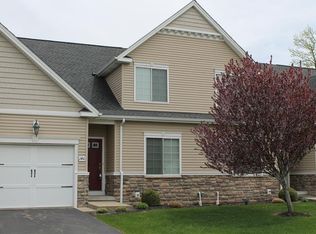 140 Slate Bottom Dr, Depew, NY 14043