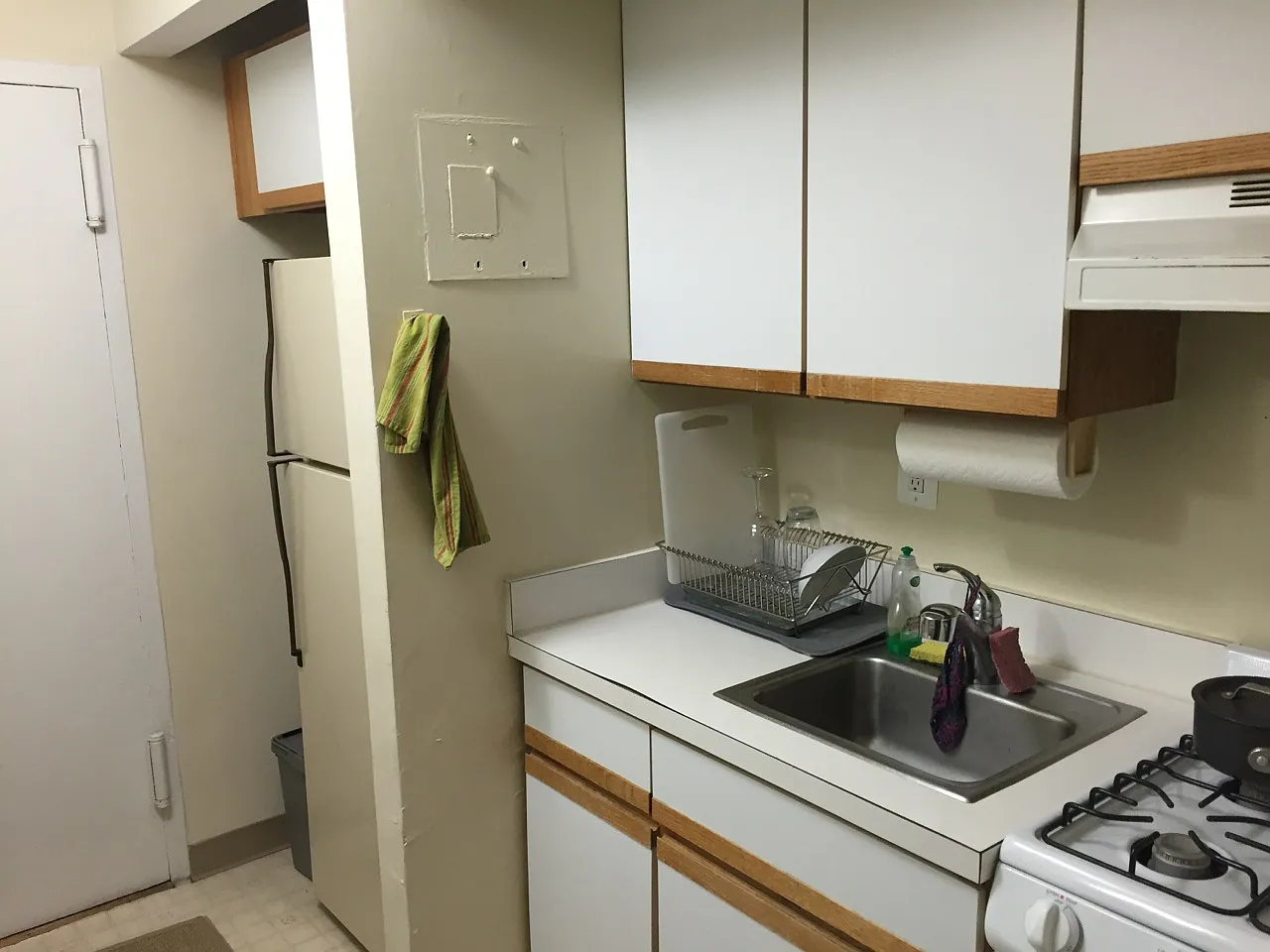 Studio, 400 sqft, $1,800 — Photo 4