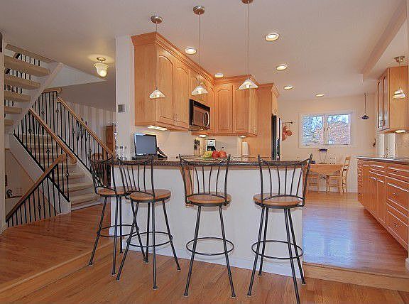 Entertainment Peninsula in Kitchen