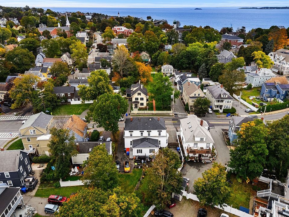 1st image of 20 Paradise Rd #20