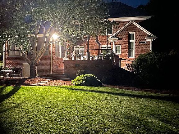 3rd image of 5904 Alexa Rd