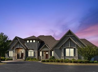 1404 Adele Ct, Grafton, WI 53024