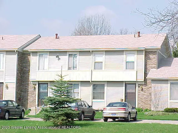 2049 Lac Du Mont Dr #47, Haslett, MI 48840