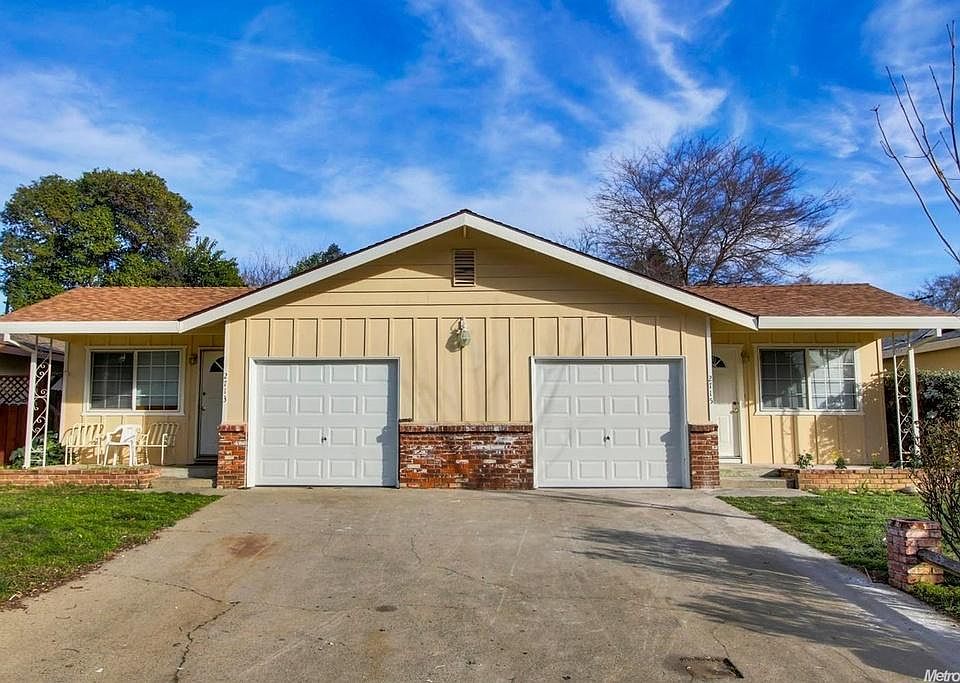 1st image of 2713 La Loma Dr