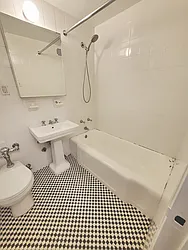 Rented by Rachel Realty