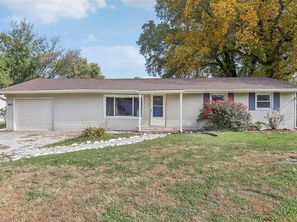 1700 Alvina Dr, Dupo, IL 62239