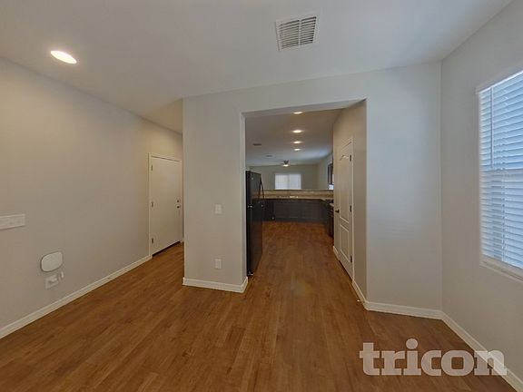 5th image of 19550 N Salerno Cir