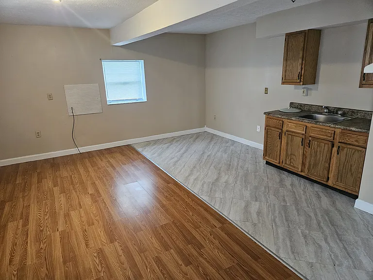 910 Fayette Pike — Photo 8